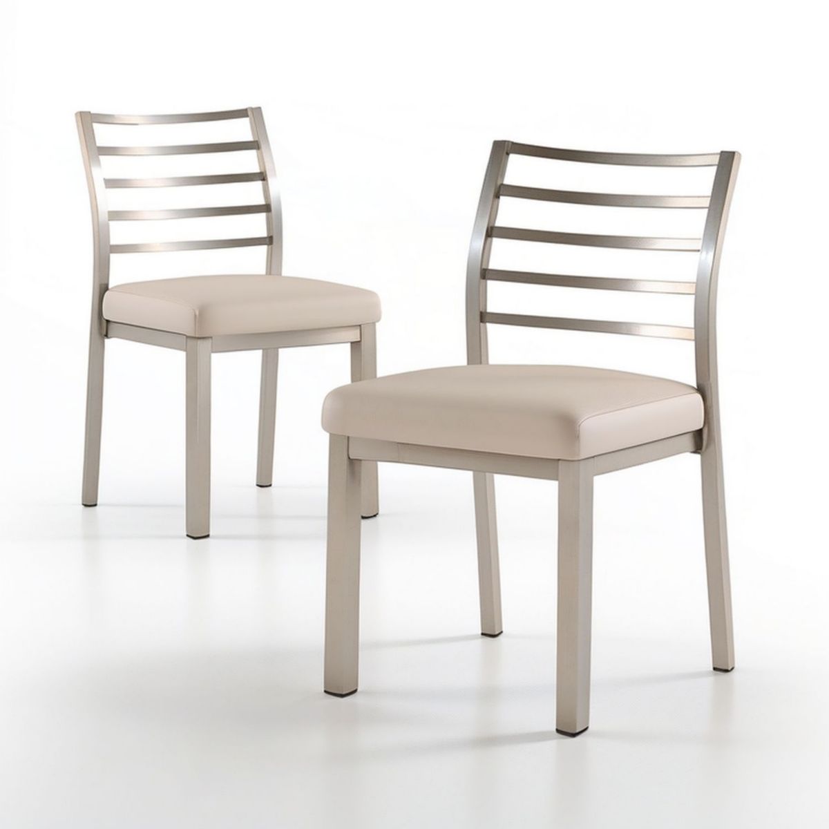 2er-Set Esszimmerstühle aus gebürstetem Edelstahl mit PU-Kunstlederbezug, Beige/Silber, 43 x 54 x 97 cm